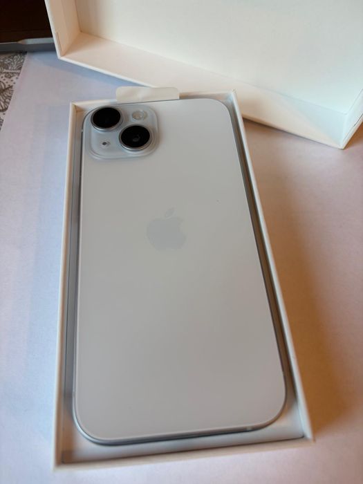 Apple  IPhone 15