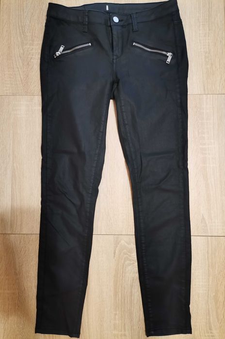 Дамски дънки, панталони и клин С и М