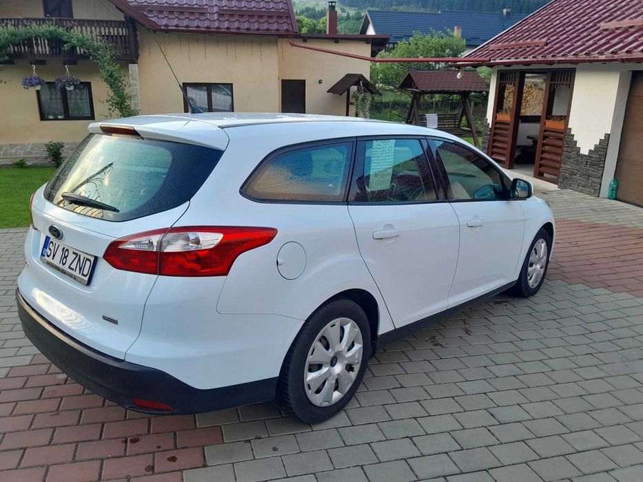 FORD Focus 2013 — imagine 4