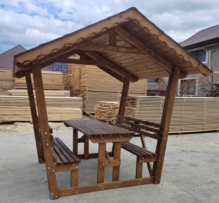 Foisor din lemn pentru gradina, curte