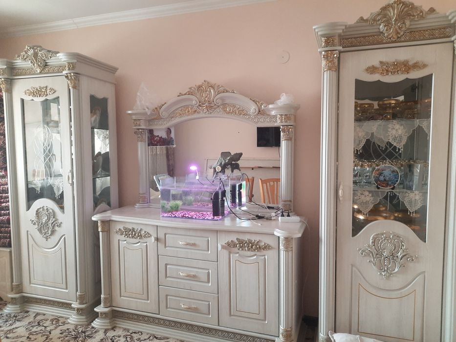 Kamod trimosi bilan sotiladi