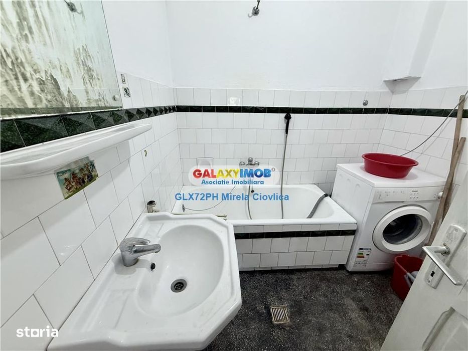 Vanzare Casa\/Vila Baicoi zona Centrala
