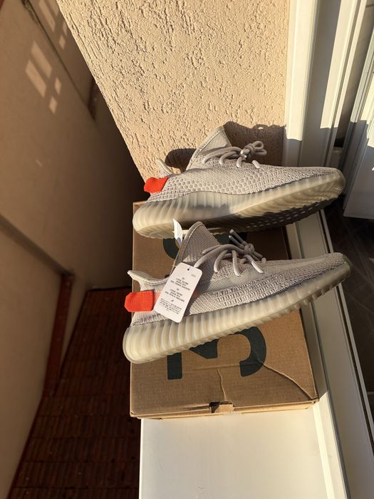 Yeezy 350 Tail Light