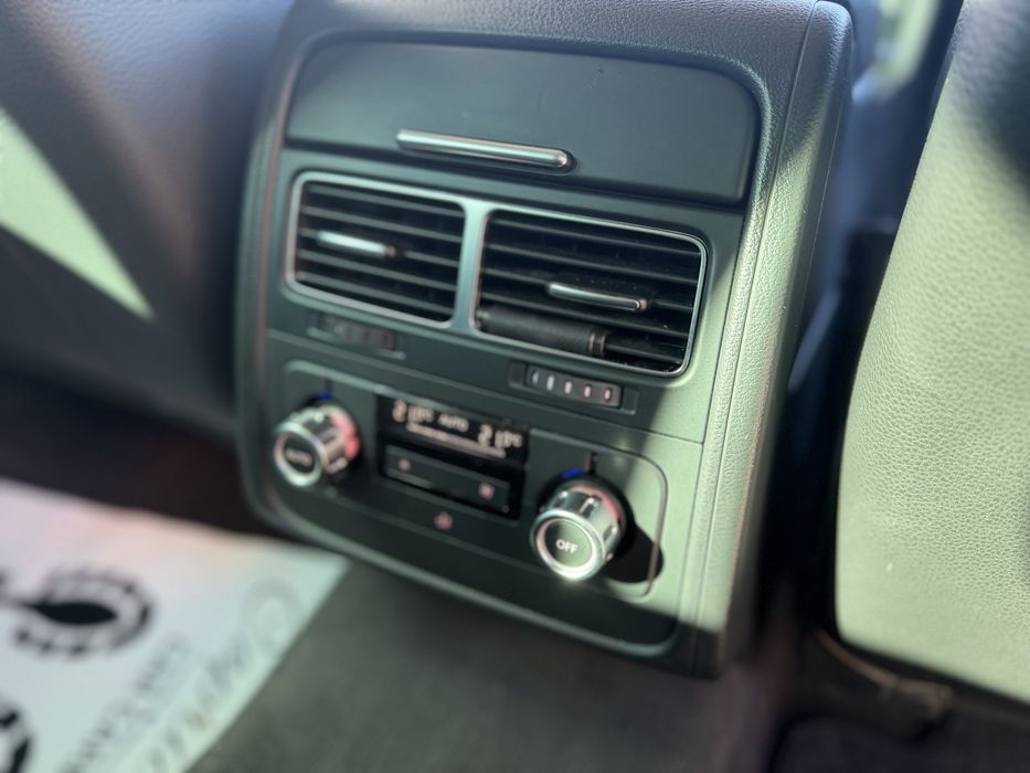 VW Touareg 3.0tdi 4x4 automat, istoric la zi, km reali, fiscal!