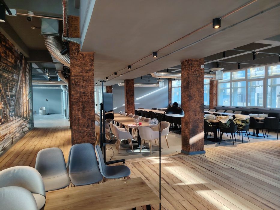 Spații birouri / industrie ușoară – Cisnădie Business Center  / Sibiu