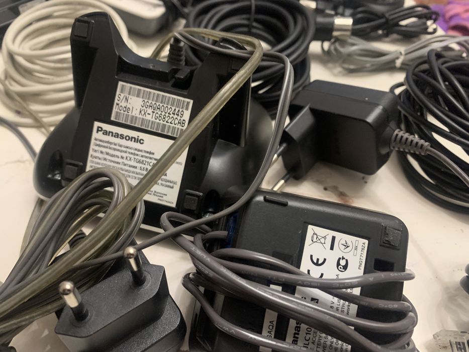 Зарядки, шнуры, кабеля и т.д