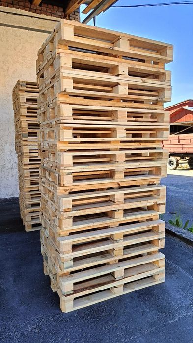 Новые поддоны разных размеров