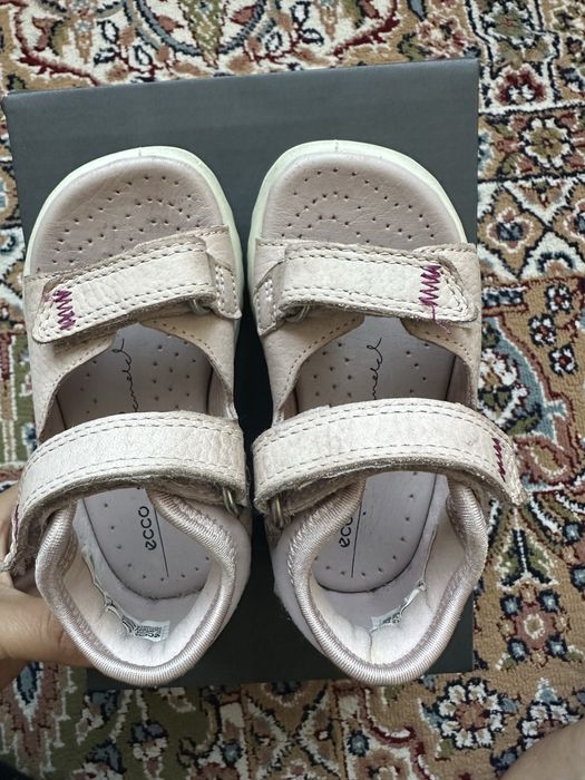 Сандали для девочки ЕССО