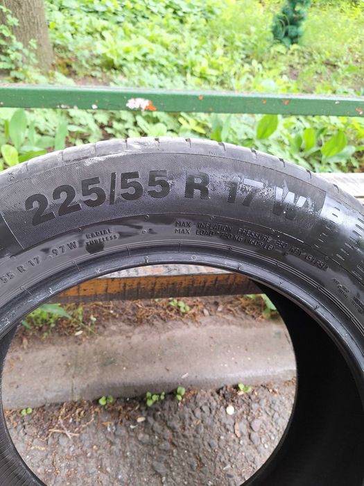Летни гуми Continental 225/55/17-2бр.-120лв.