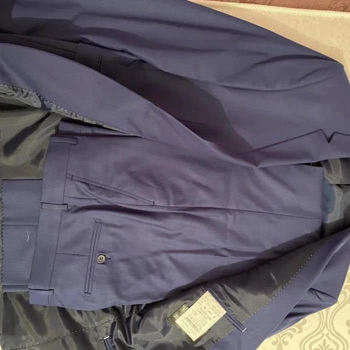 Мужской стильный костюм