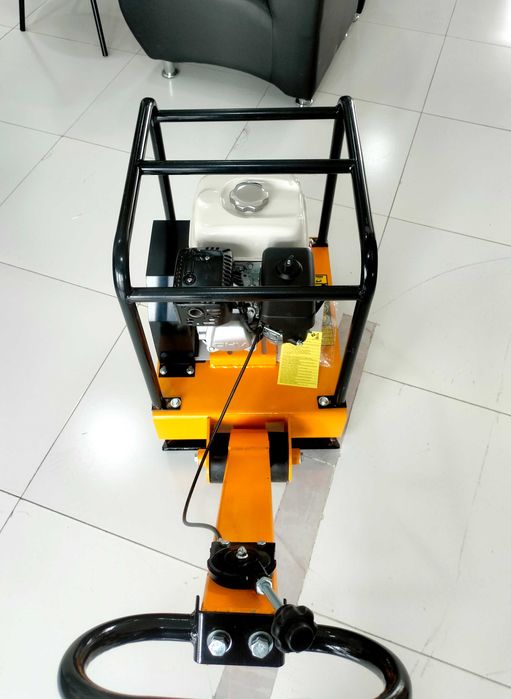 Виброплиту Honda мотор GX160 кенгуру трамбовка