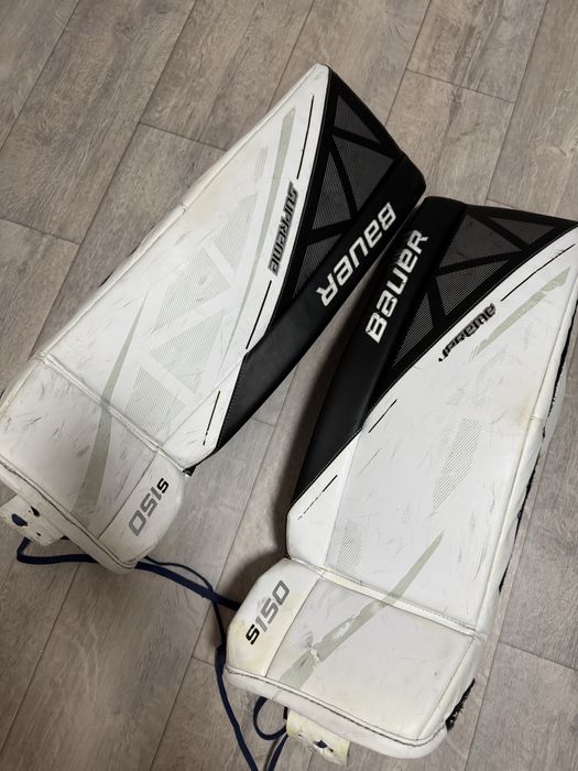 Хоккейные щитки вратаря