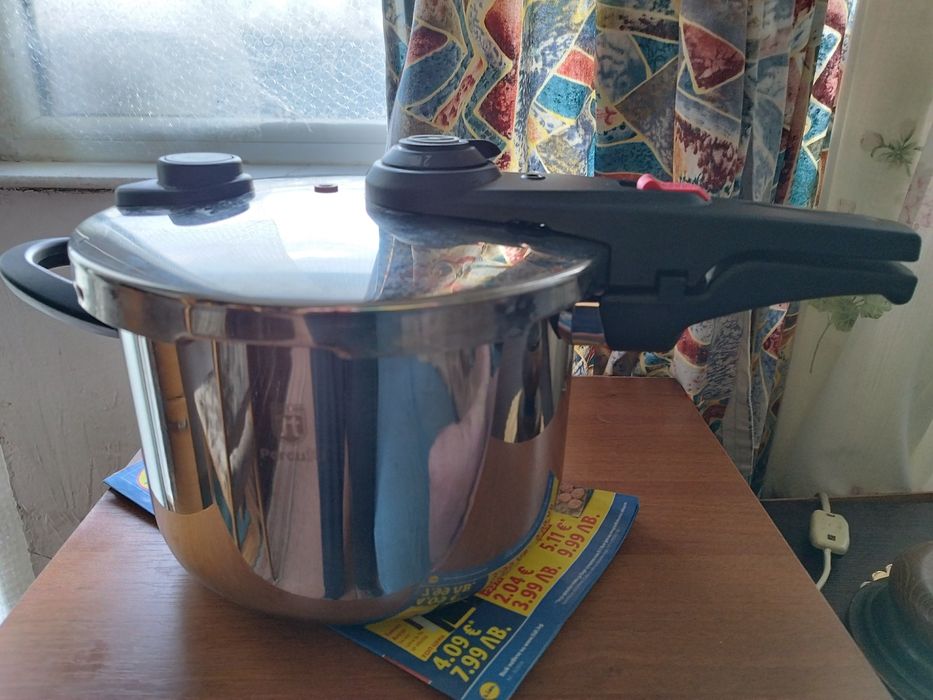 Висококачествена тенджера под налягане Magefesa Steinbach FISSLER