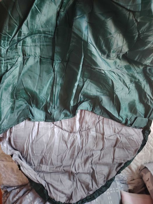 Туристически спален чувал