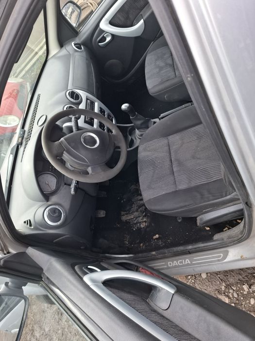 Elemente Caroserie Dacia Logan MCV 1.6i-16v Fabricat 2010