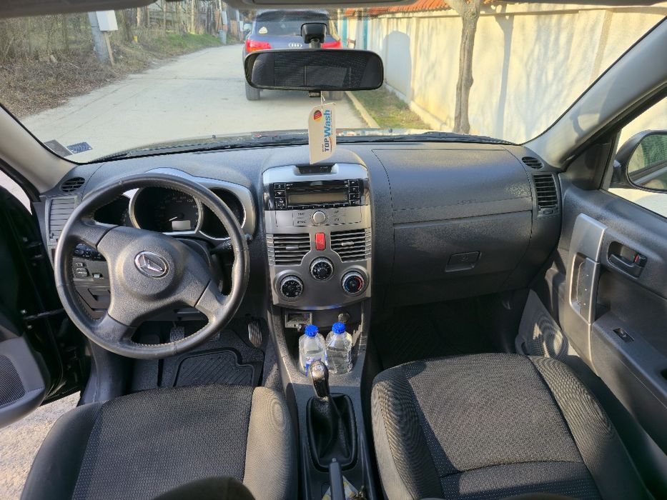 Джип Daihatsu Terios