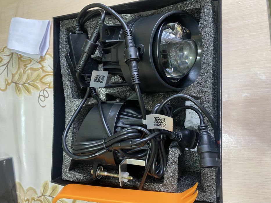 Противотуманные фары LED, новые.
