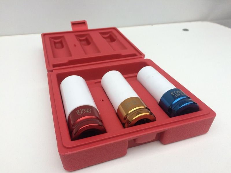 Set Tubulare cu protectie 3 piese 17,19,21mm