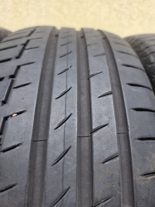 4 бр. летни гуми 235/60/18 Continental DOT 0920 5,5 mm