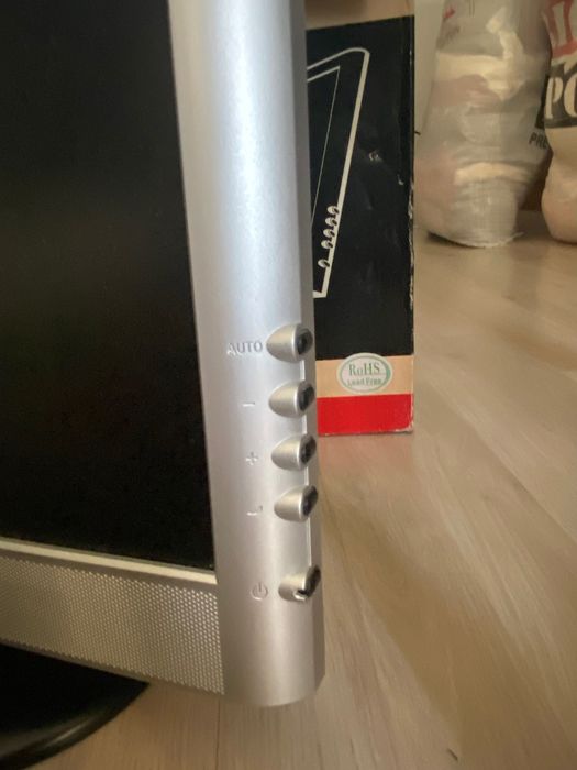 Monitor Horizon 19” TFT-LCD