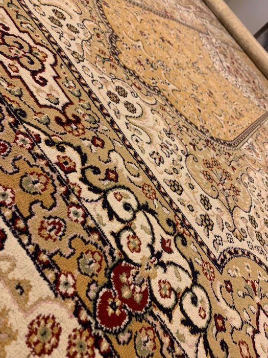 Ковёр с узорами 2х4