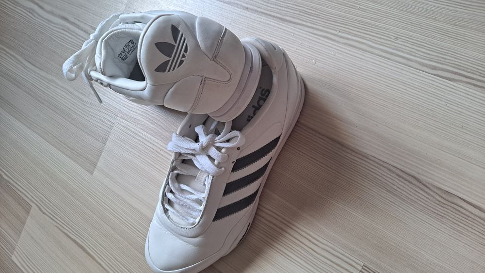 Adidas Piele naturală marimea 41 ⅓