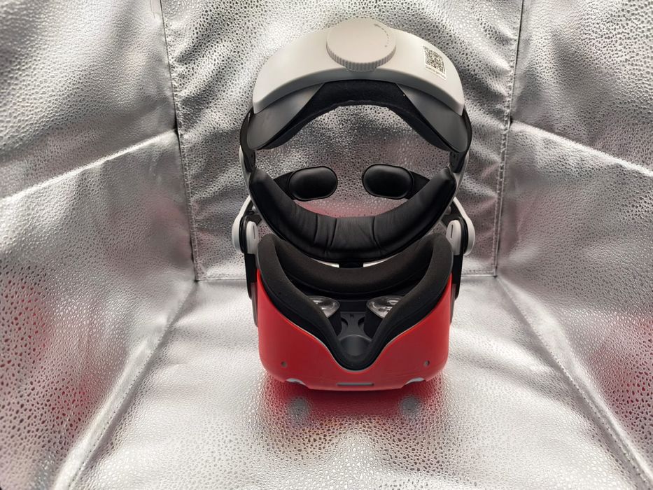 Meta Quest 2 — 5 шлемов с контроллерами (для VR клуба)