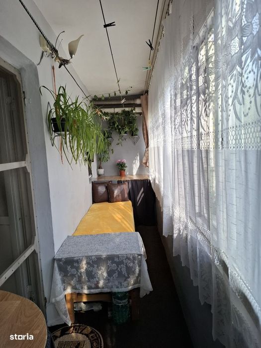 Apartament 3 camere - etaj 1/4 - decomandat - Mircea cel Bătrân - Iași