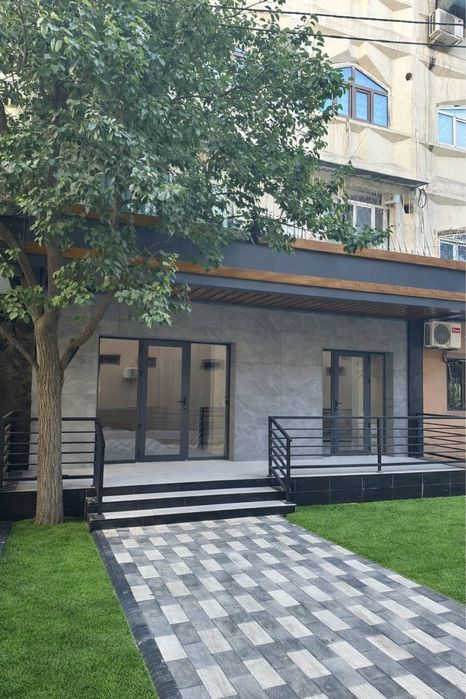 Срочно сдается офис дружба народов 100м2 3 комнат