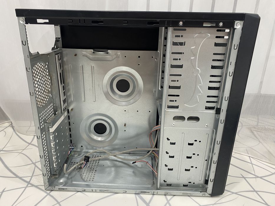 Продам корпус ПК