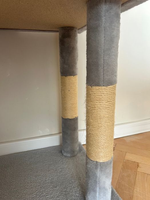 Драскало за котка Банкок 60 / 40 / 152 см