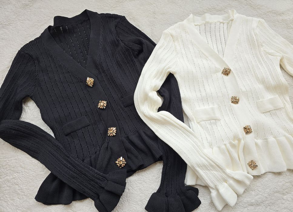 Невероятни блузи Self Portraite