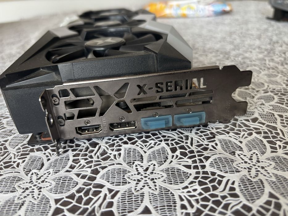 Amd radeontm rx 6800 xt 16 gb