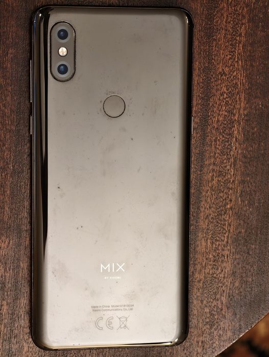 УНИКАЛНИЯТ Mi MIX 3 – ЮВЕЛИРНАТА разработка в ТЕХНО- история