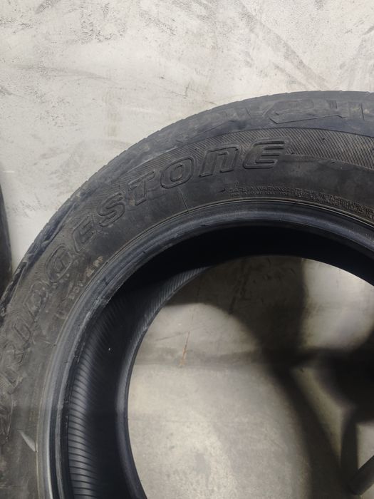 265/65/18 Bridgestone 2шт