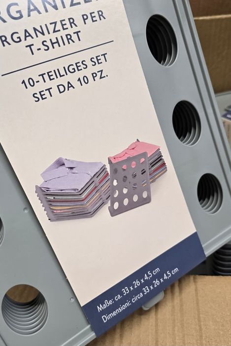 Organizator tricouri/camasi