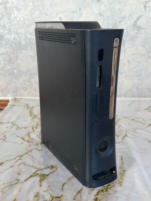 Xbox 360 чёрный