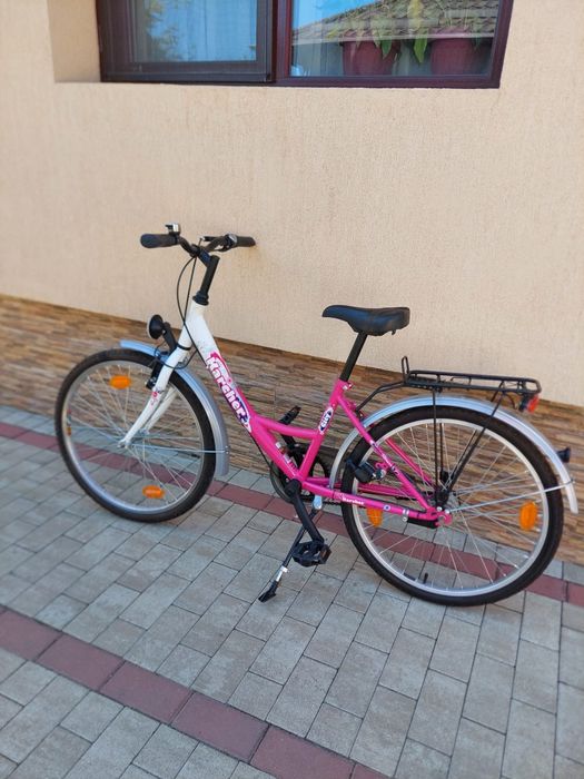 Triciclete/ biciclete  copii( fete ,damă ,băieți)