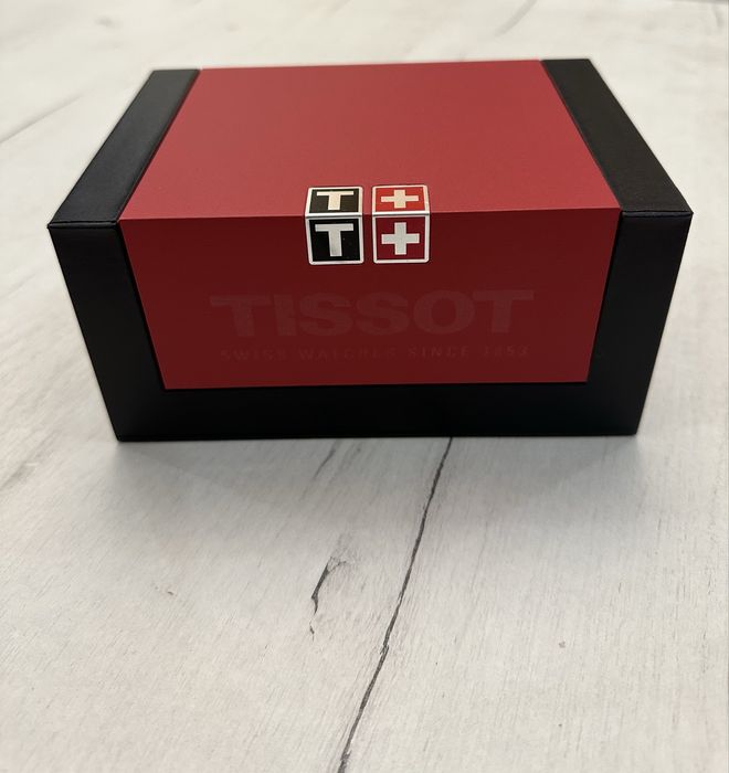 Продам часы TISSOT