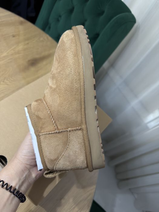 Ugg clasic ultra mini marimea 37