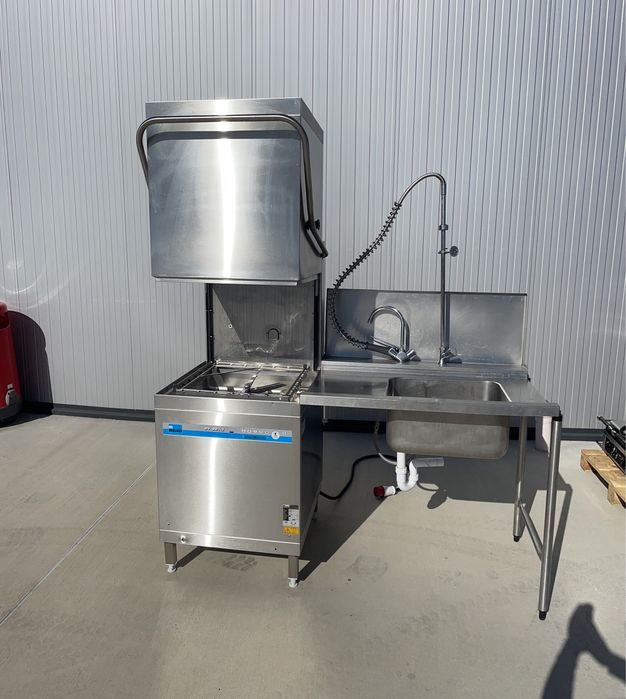 Професионални Конзолни Съдомиялни Meiko 2бр.