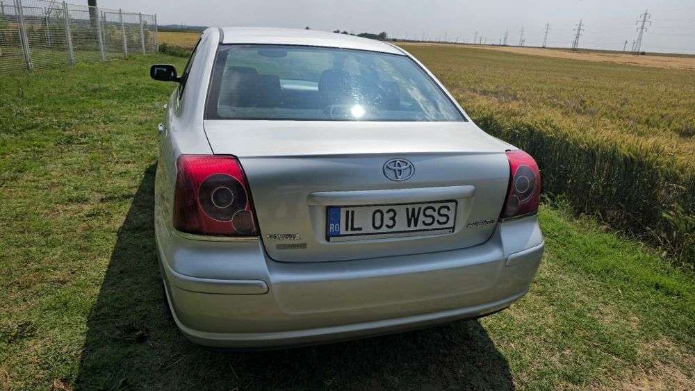 Toyota Avensis T25