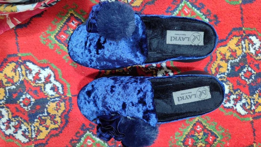 Тапочка домашний 36 размер за 150000