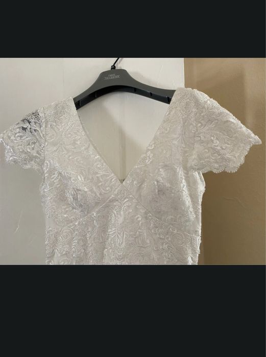 сватбена рокля Chi Chi London