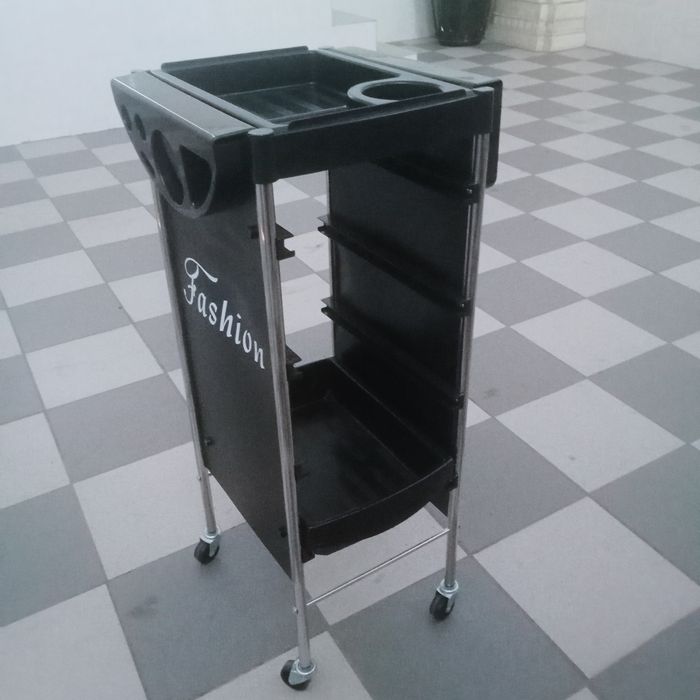 Продам мебель для салона красоты