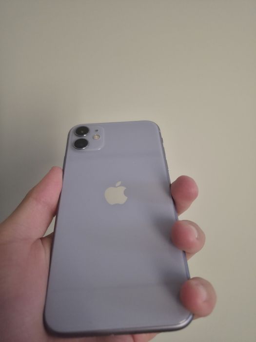 Iphone 11 , в отличном состоянии