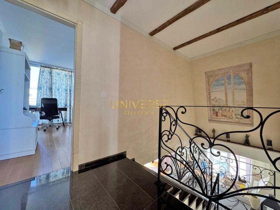 Продава се Тристаен апартамент в к.к. Слънчев бряг - 160 кв.м за 1407 €/кв.м - Снимка #9