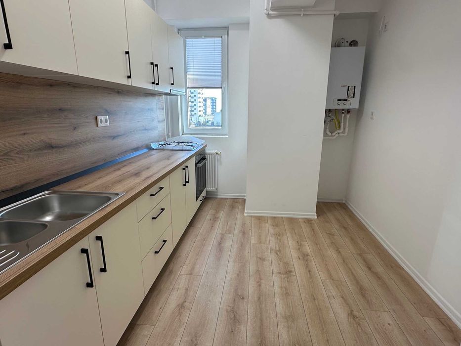 Apartament 2 camere - decomandat - et.3 - la cheie - Mihai Viteazu