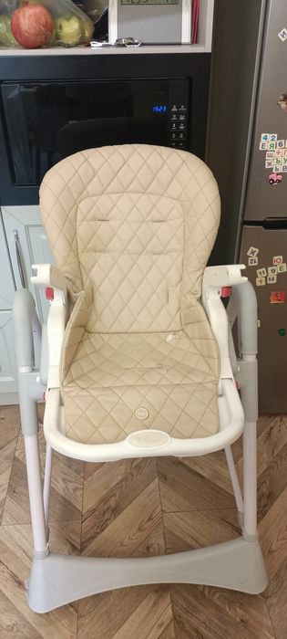 Стульчик для кормления Happy baby