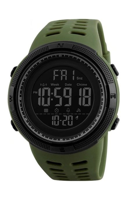 Спортивные часики, водонепроницаемые